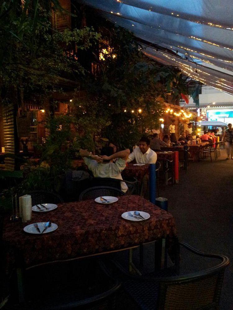 Suk11 Hostel Bangkok Eksteriør billede