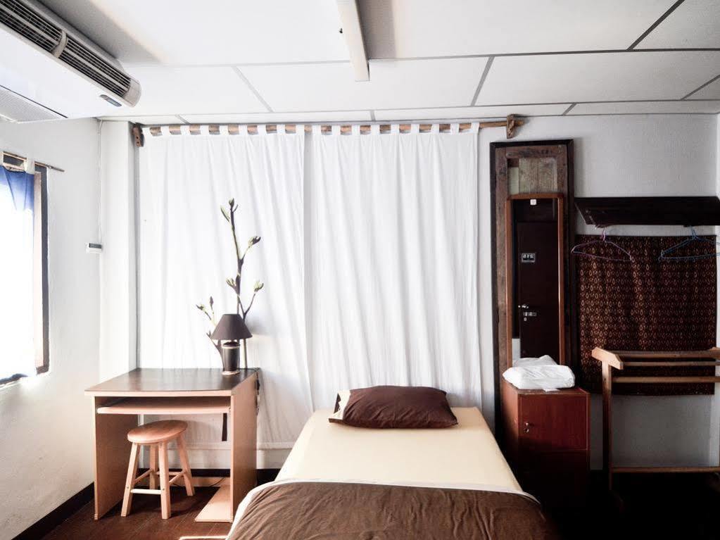Suk11 Hostel Bangkok Eksteriør billede
